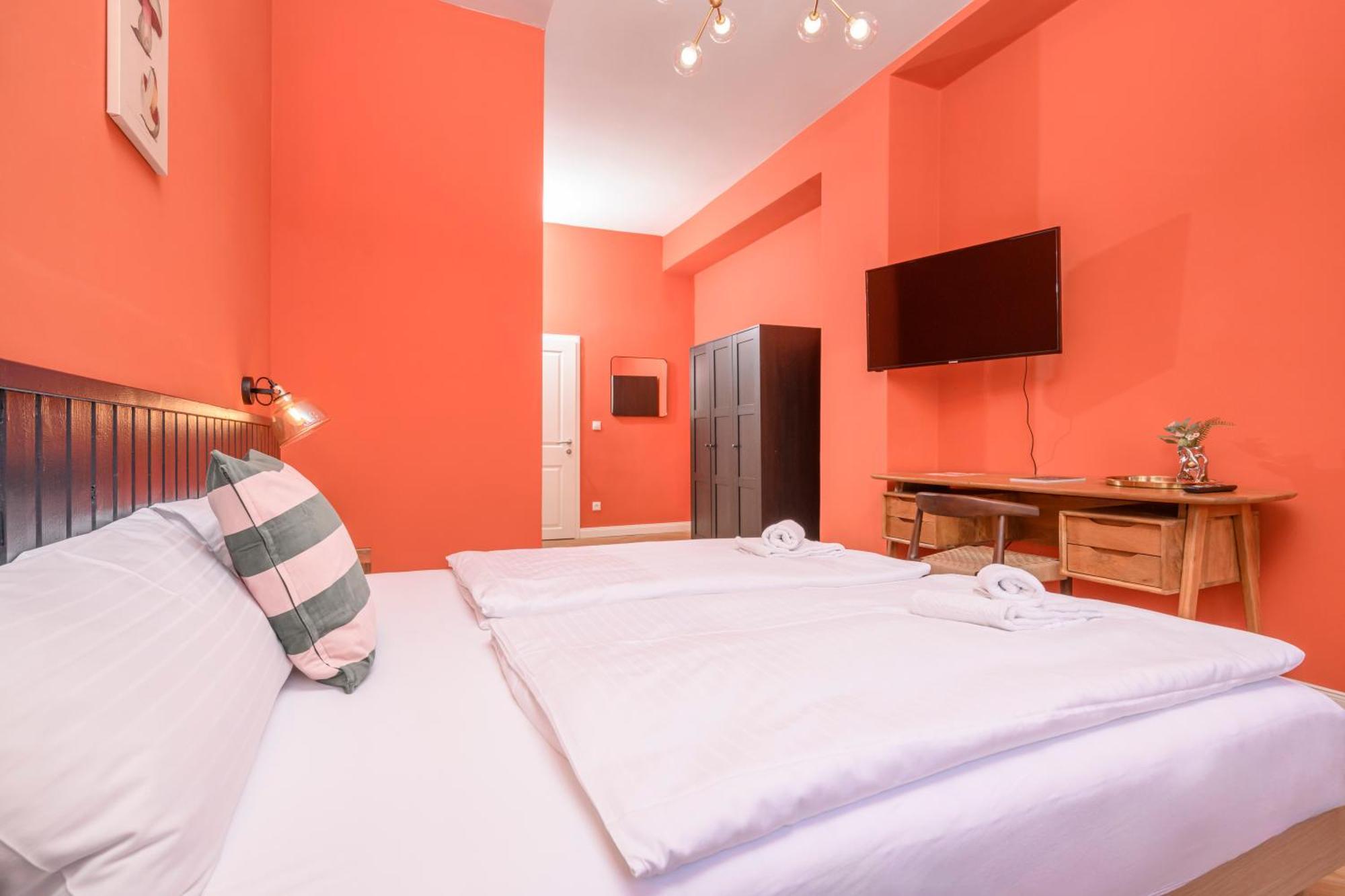 Palais Palffy Suits Wenen Buitenkant foto