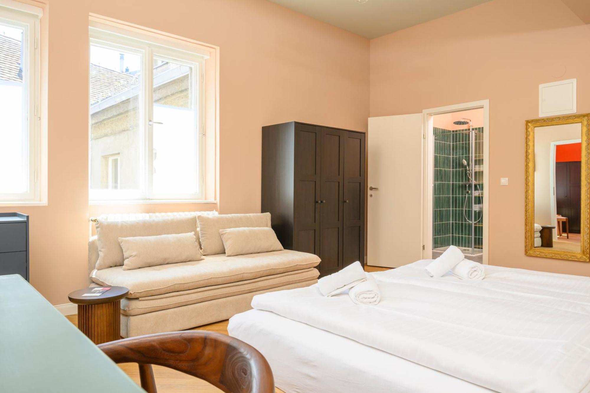 Palais Palffy Suits Wenen Buitenkant foto